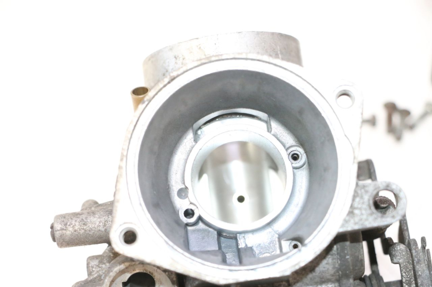 photo de CARBURATEUR YAMAHA YP MAJESTY 125 (2002 - 2006) - Focus structure