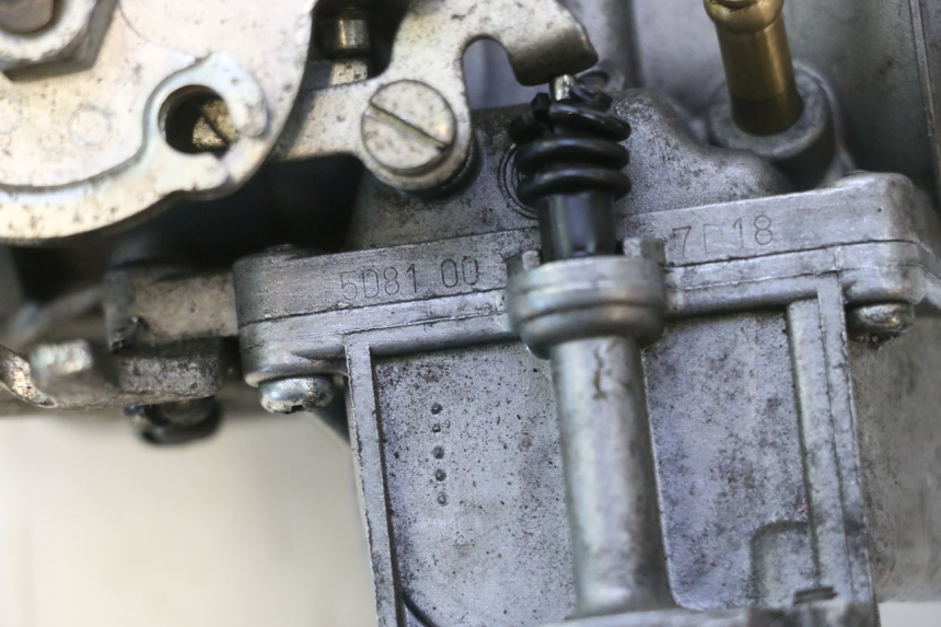 photo de CARBURATEUR YAMAHA YP MAJESTY 125 (2007 - 2010) - Zoom état d’usage