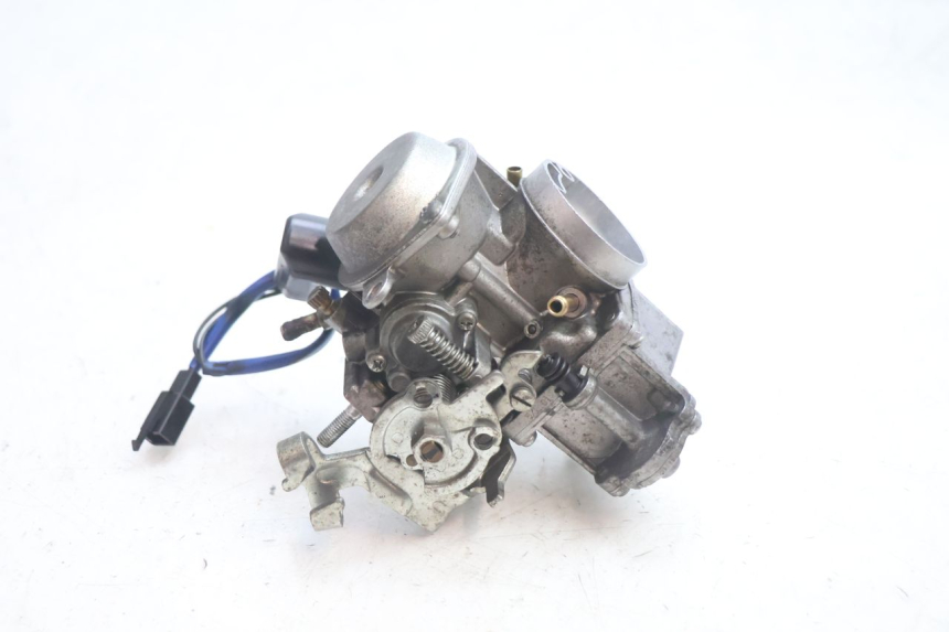 photo de CARBURATEUR YAMAHA YP MAJESTY 125 (2002 - 2006) - Autre angle de vue