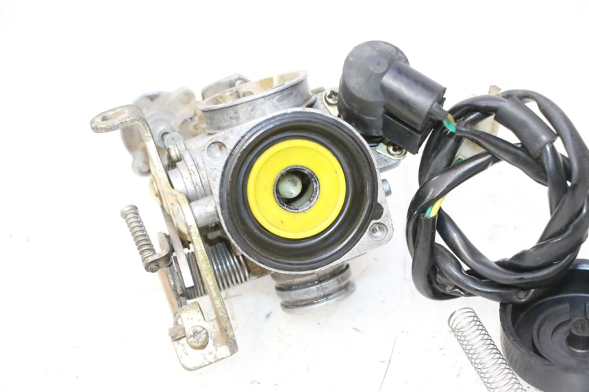 photo de CARBURATEUR YIYING YY50QT-6 50 - Photo complémentaire