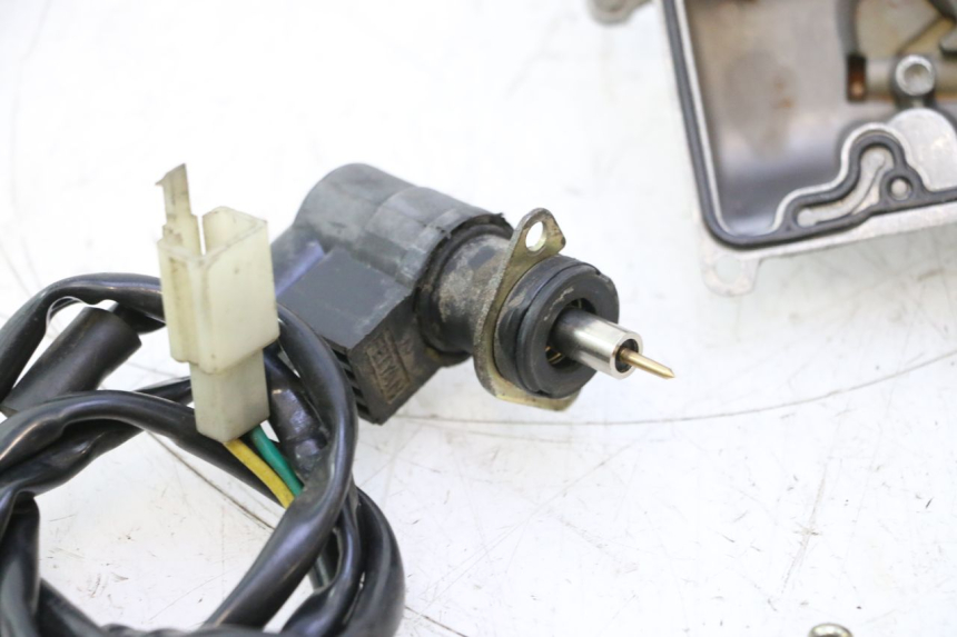 photo de CARBURATEUR YIYING YY50QT-6 50 - Angle alternatif