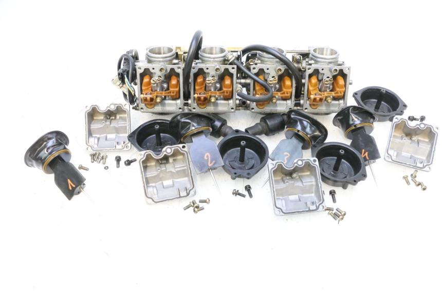 photo de CARBURATEUR YAMAHA YZF R GENESIS 750 (1993 - 1998) - Détail de la pièce