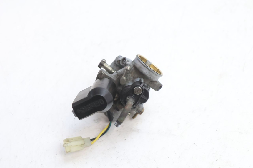 photo de CARBURATEUR PIAGGIO ZIP 2T 50 (2009 - 2019) - Gros plan technique