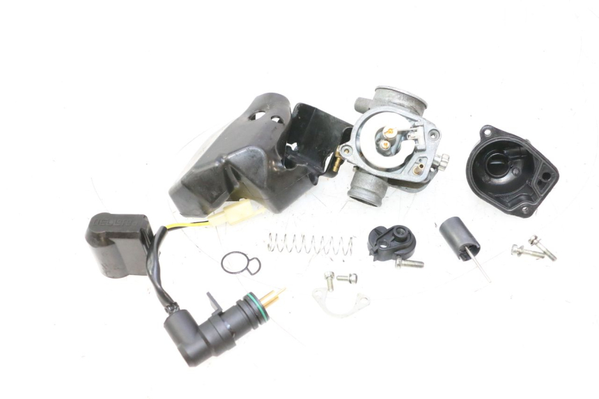 photo de CARBURATEUR PIAGGIO ZIP 2T 50 (2009 - 2019) - Vue rapprochée
