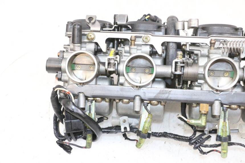 photo de CARBURATEUR KAWASAKI ZR 7 750 (1999 - 2001) - Zoom composants