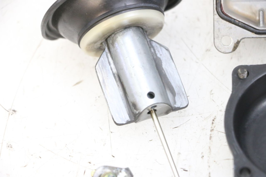 photo de CARBURATEUR KAWASAKI ZR 7 750 (1999 - 2001) - Marquages et références