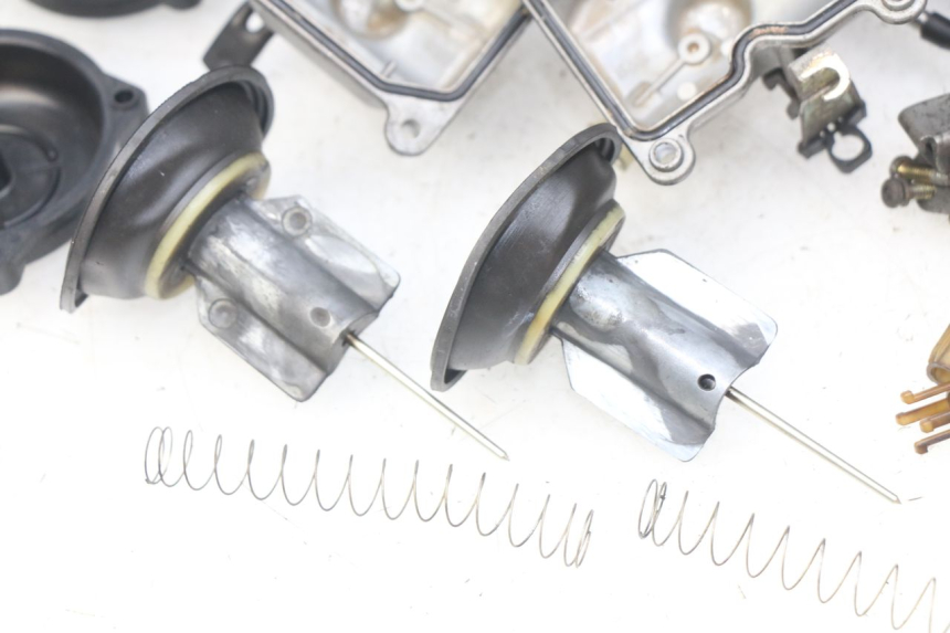 photo de CARBURATEUR KAWASAKI ZR7 ZR-7 S 750 (1999 - 2004)
