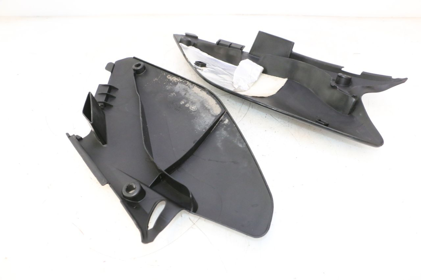 photo de CARENAGE ARRIERE HM HONDA CRM DERAPAGE RR 50 (2006 - 2017) - Détail de la pièce