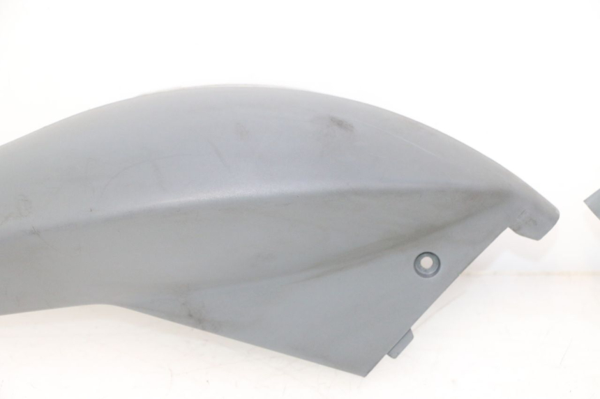photo de CARENAGE ARRIERE PEUGEOT LUDIX ONE 14P 50 (2004 - 2013) - Vue rapprochée
