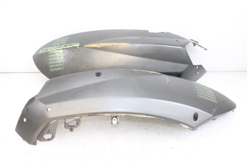 photo de CARENAGE ARRIERE PEUGEOT STREETZONE I 2T 50 (2018 - 2020)