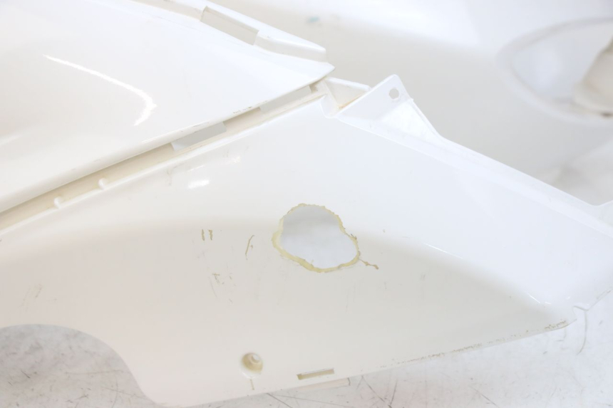 photo de CARENAGE ARRIERE PIAGGIO FLY 125 (2005 - 2012)