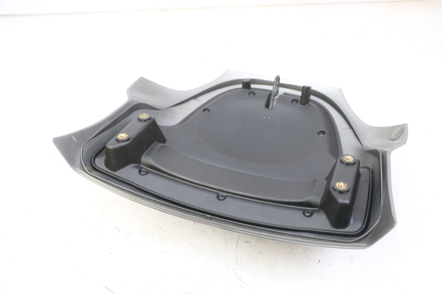 photo de CARENAGE ARRIERE PIAGGIO MP3 LT 400 (2007 - 2012)