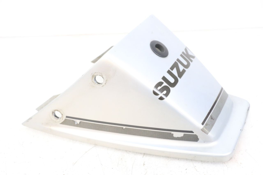 photo de CARENAGE ARRIERE SUZUKI GSX E 250 (1982 - 1983)