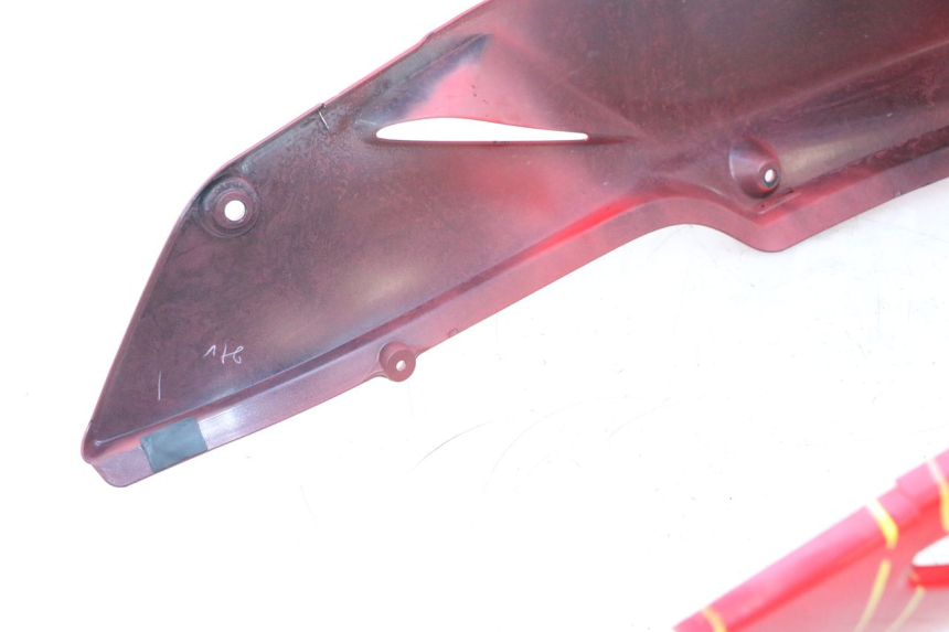 photo de CARENAGE ARRIERE HONDA VFR FI RC46 800 (1998 - 2001) - Gros plan technique