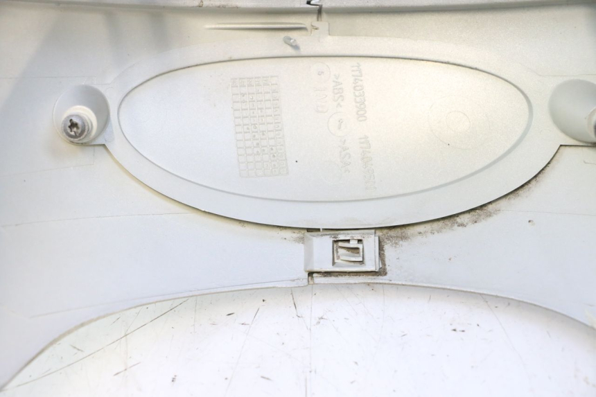 photo de CARENAGE ARRIERE PEUGEOT VIVACITY 50 (1998 - 2003) - Détail de la pièce