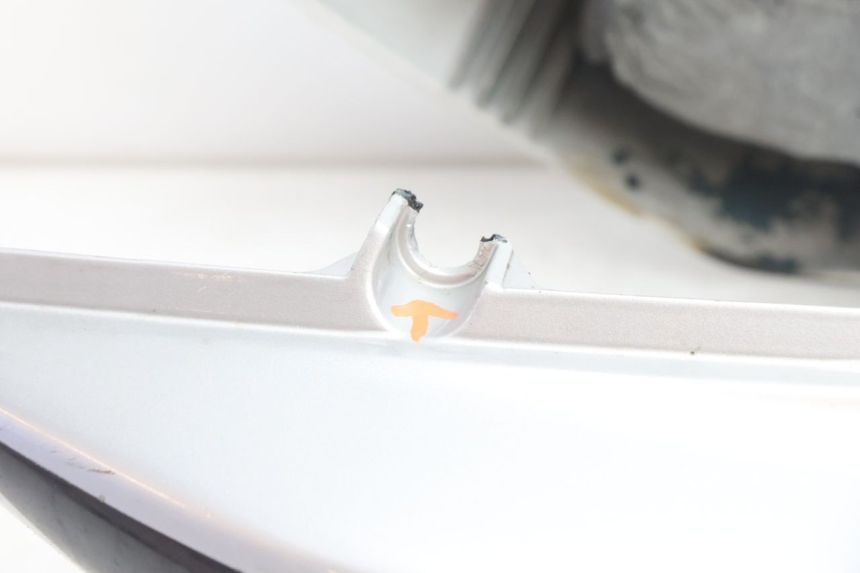 photo de CARENAGE ARRIERE YAMAHA XJR 1300 (1998 - 2002) - Détail de la pièce