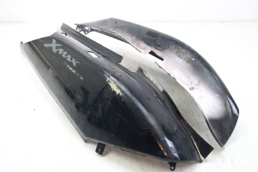 photo de CARENAGE ARRIERE YAMAHA XMAX X-MAX 125 (2006 - 2009)