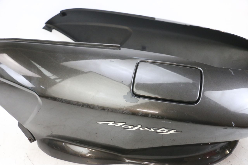 photo de CARENAGE ARRIERE YAMAHA YP MAJESTY 125 (2002 - 2006)