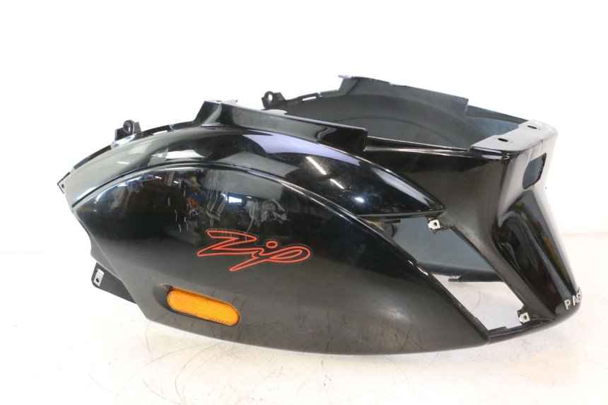 photo de CARENAGE ARRIERE PIAGGIO ZIP IGET 4T 50 (2021 - 2023) - Vue principale
