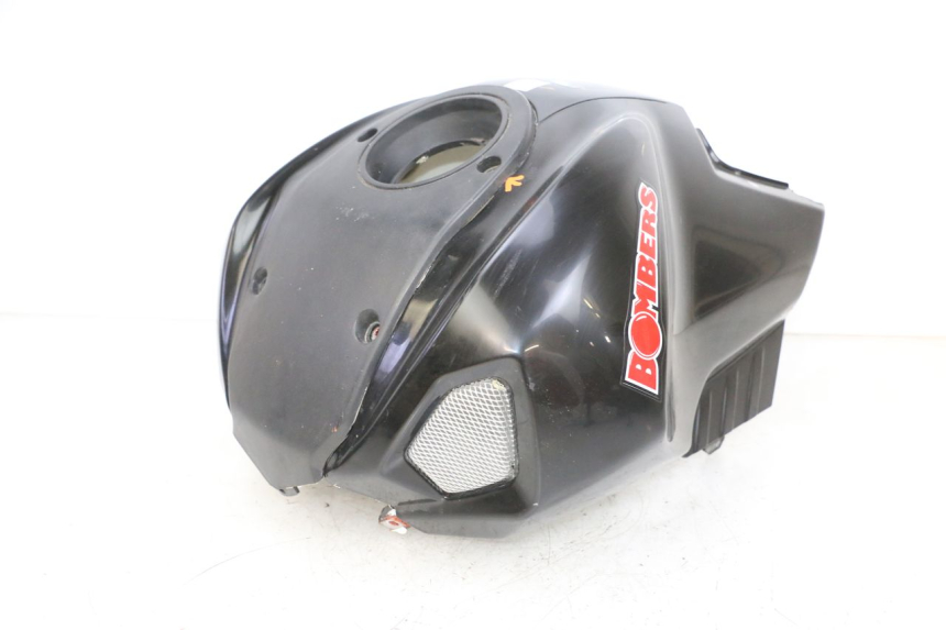 photo de CARENAGE RESERVOIR MAG POWER BOMBERS 4T 50 (2016 - 2026) - Détails caractéristiques