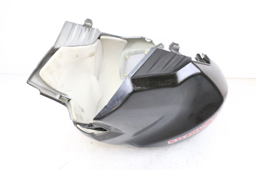 photo de CARENAGE RESERVOIR MAG POWER BOMBERS 4T 50 (2016 - 2026) - Points de fixation