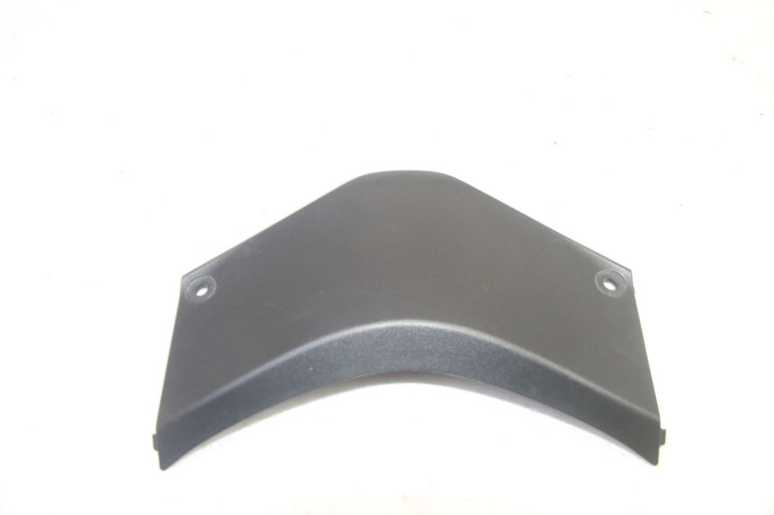 photo de CARENAGE RESERVOIR SUZUKI DL V STROM 1000 (2002 - 2007) - Détail de la pièce