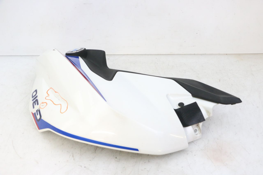 photo de CARENAGE RESERVOIR DROIT BMW G310 R 310 (2016 - 2020)