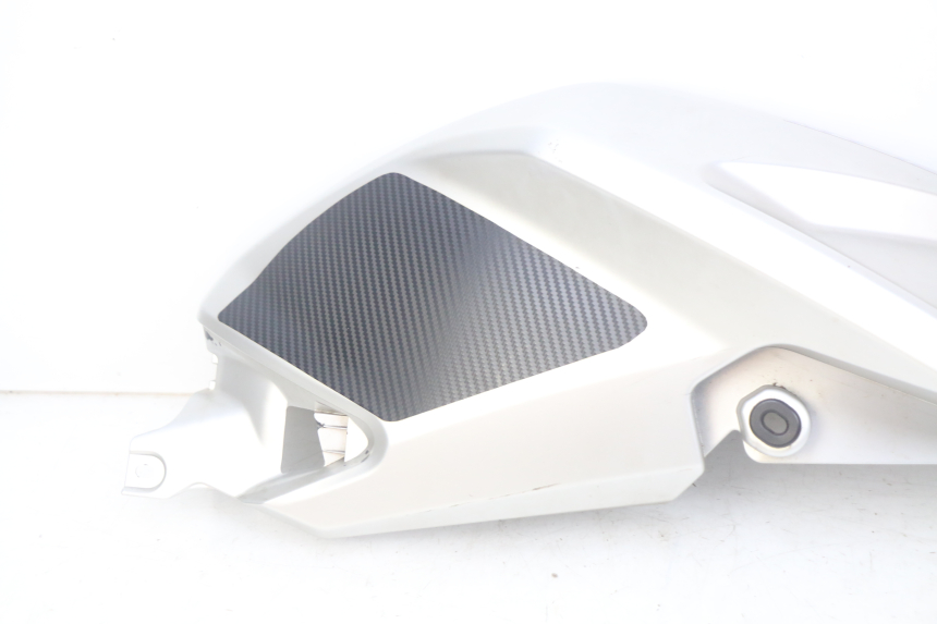 photo de CARENAGE RESERVOIR DROIT YAMAHA MT ABS 125 (2014 - 2018)