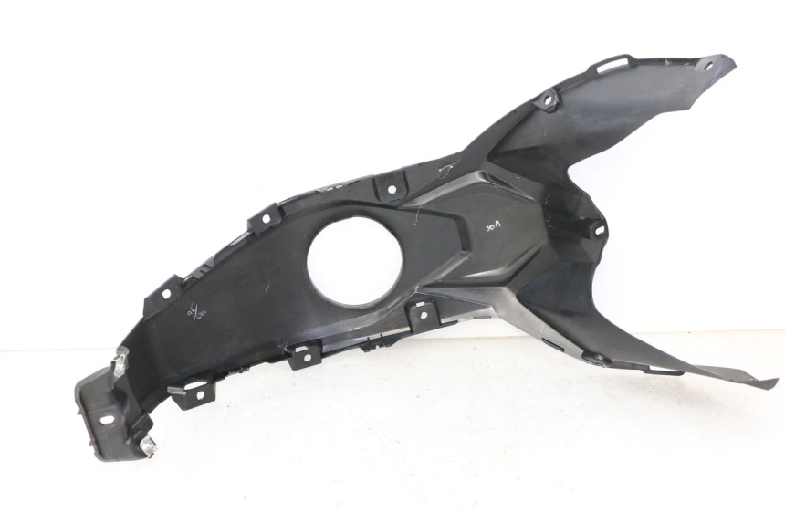 photo de CARENAGE RESERVOIR BMW G310 R 310 (2016 - 2020)