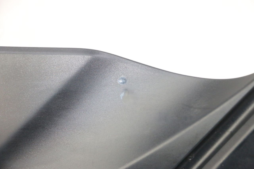 photo de CARENAGE RESERVOIR GAUCHE SUZUKI GSR 750 (2011 - 2017)