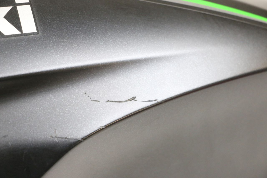 photo de CARENAGE RESERVOIR GAUCHE KAWASAKI VERSYS ABS 650 (2015 - 2018)