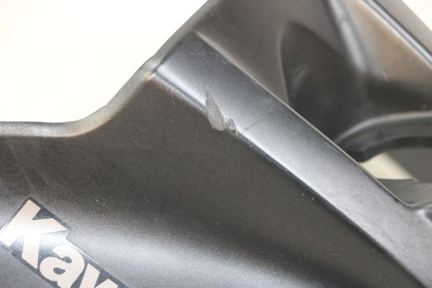 photo de CARENAGE RESERVOIR KAWASAKI ER-6 ER6 N 650 (2012 - 2016)