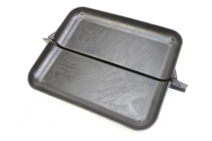 photo de CARENAGE RESERVOIR KYMCO XCITING 500 (2007 - 2010)