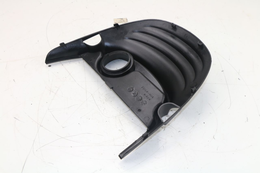 photo de CARENAGE RESERVOIR MBK FLAME 125 (2000 - 2004)