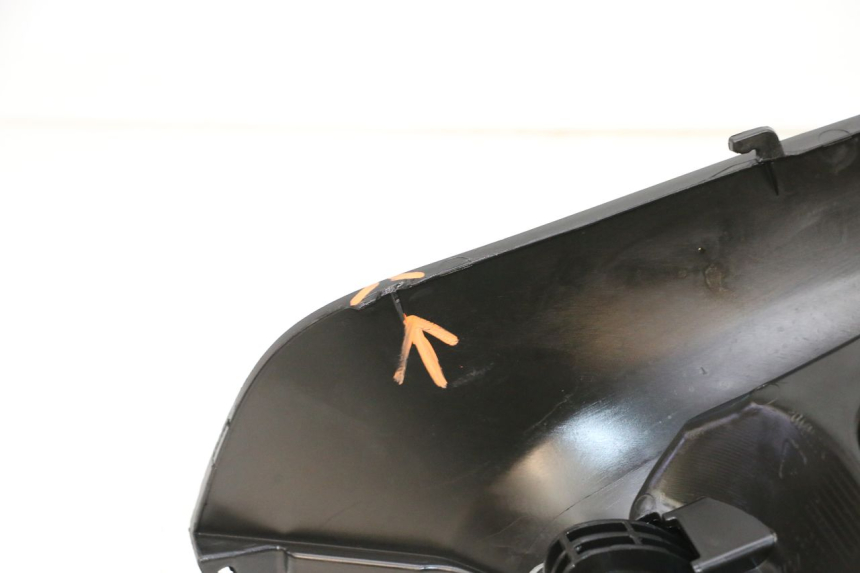 photo de CARENAGE RESERVOIR PIAGGIO MP3 HPE 300 (2019 - 2026) - Vue d’ensemble