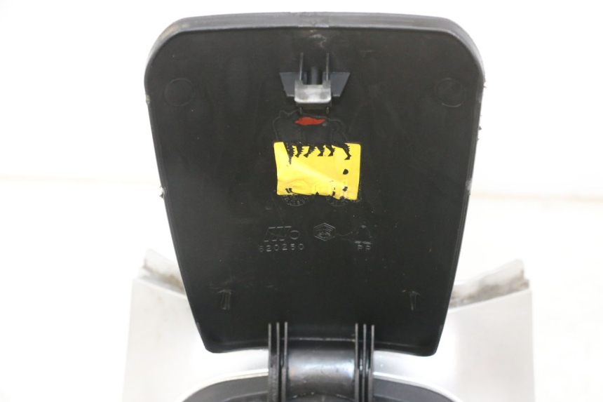 photo de CARENAGE RESERVOIR PIAGGIO MP3 LT 300 (2010 - 2016)