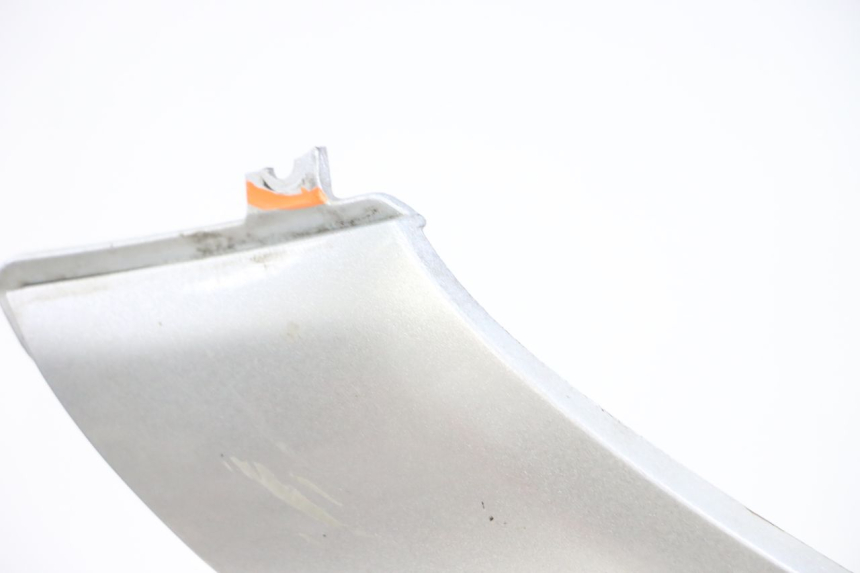 photo de CARENAGE RESERVOIR PIAGGIO MP3 LT 300 (2010 - 2016)