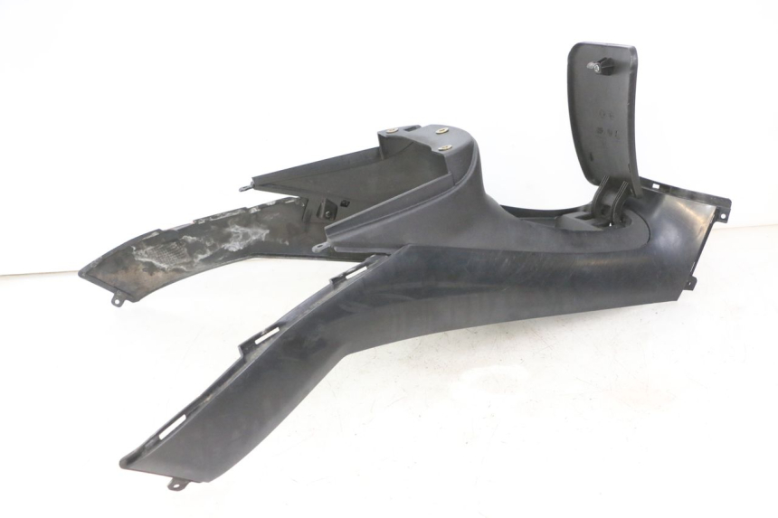 photo de CARENAGE RESERVOIR PIAGGIO MP3 500 (2011 - 2015)