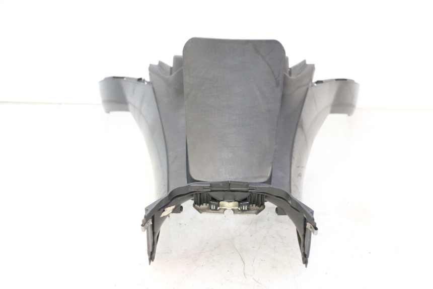 photo de CARENAGE RESERVOIR PIAGGIO MP3 500 (2011 - 2015)