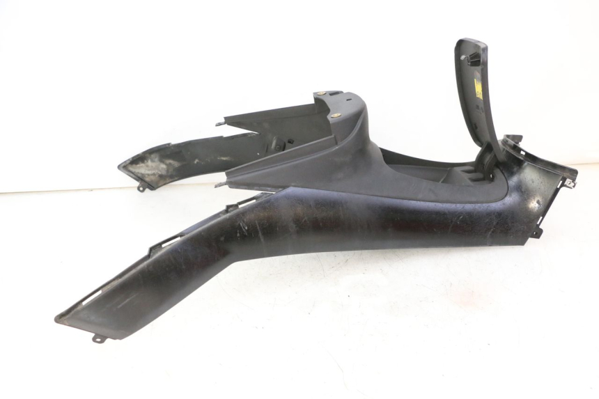 photo de CARENAGE RESERVOIR PIAGGIO MP3 500 (2011 - 2015)