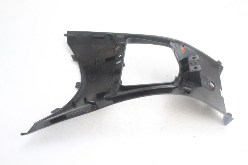 photo de CARENAGE RESERVOIR HONDA PCX (JF28) 125 (2009 - 2011) - Autre angle de vue