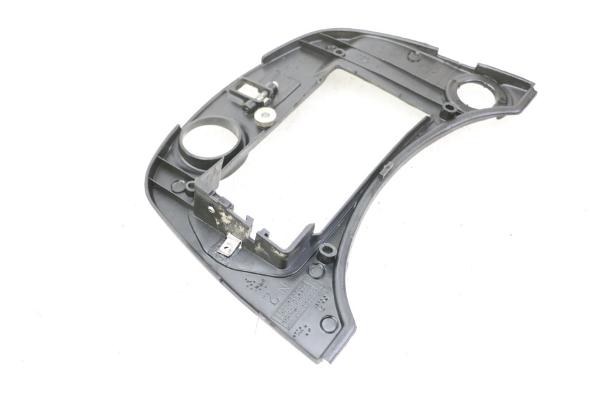 photo de CARENAGE RESERVOIR PIAGGIO VESPA LX 2T 50 (2005 - 2013)