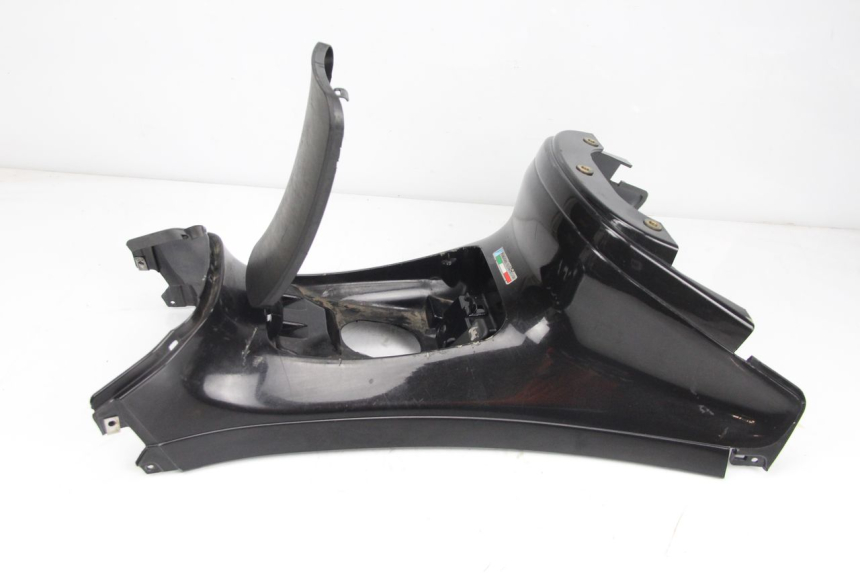 photo de CARENAGE RESERVOIR PIAGGIO XEVO - X EVO 125 (2007 - 2016)