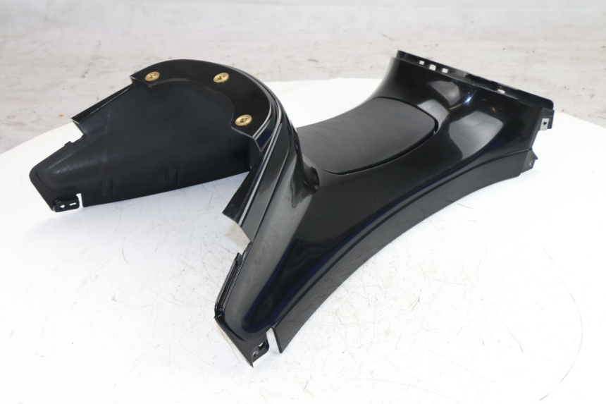 photo de CARENAGE RESERVOIR PIAGGIO XEVO - X EVO 125 (2010 - 2015)