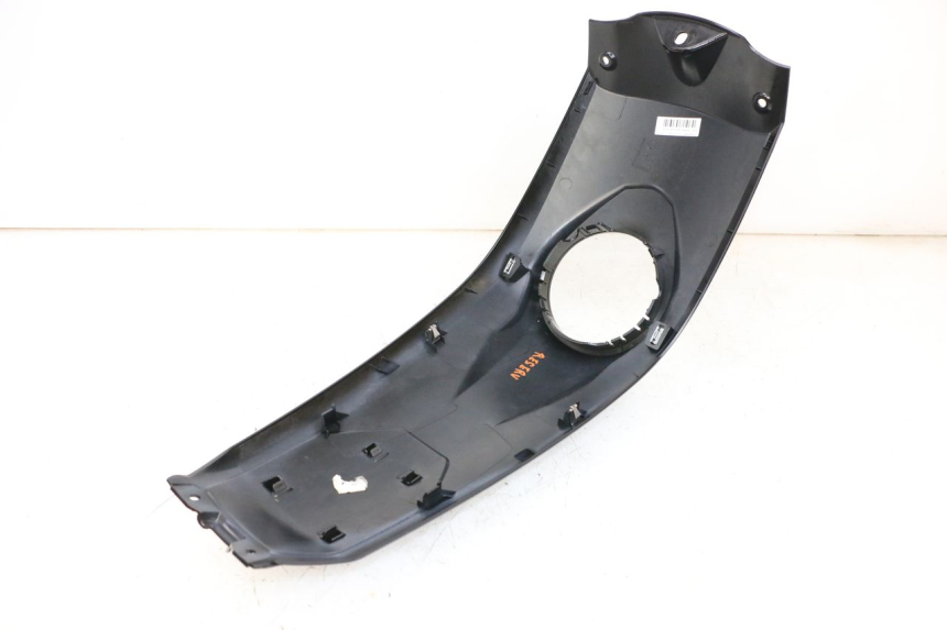 photo de CARENAGE RESERVOIR BMW R GS 1250 (2021 - 2024) - Gros plan technique