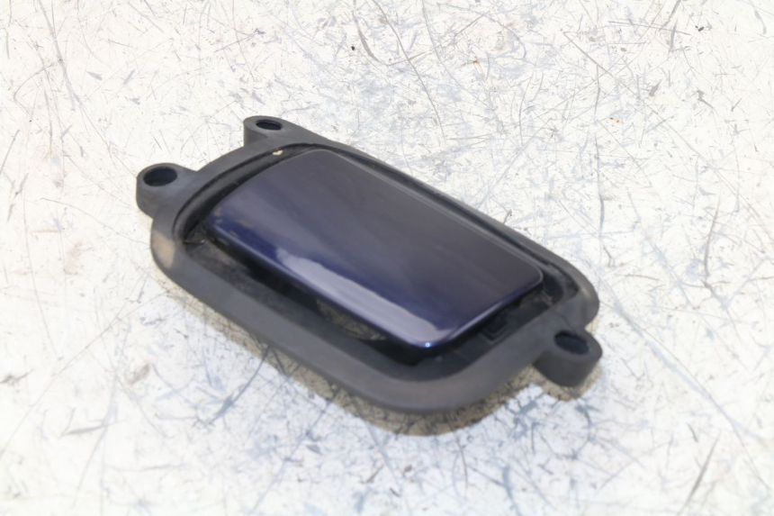 photo de CARENAGE RESERVOIR YAMAHA YP MAJESTY 125 (1998 - 2001)
