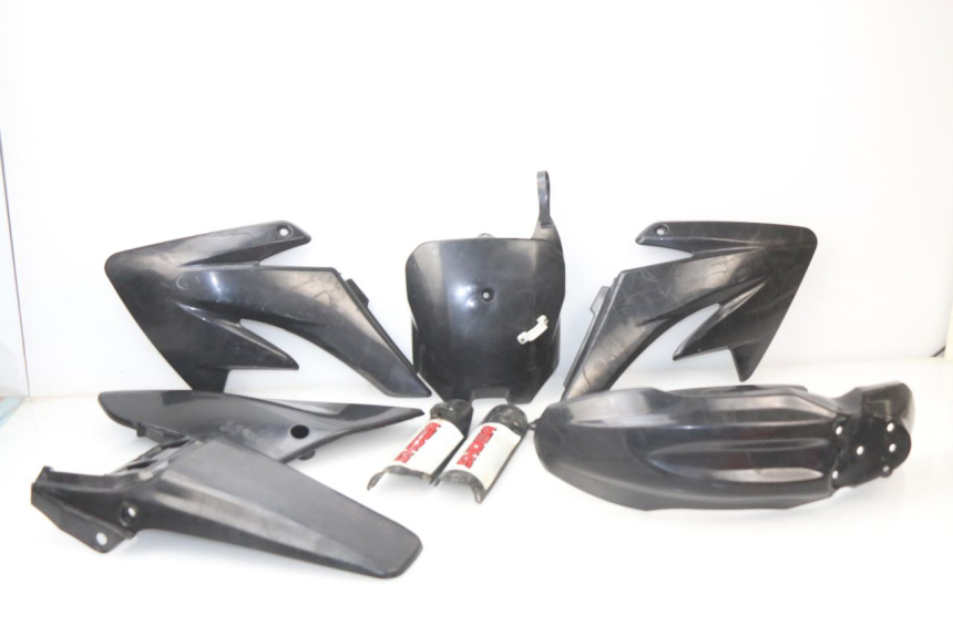 photo de CARROSSERIE CARENAGE COMPLET APOLLO DIRT BIKE 140 (2010 - 2020)