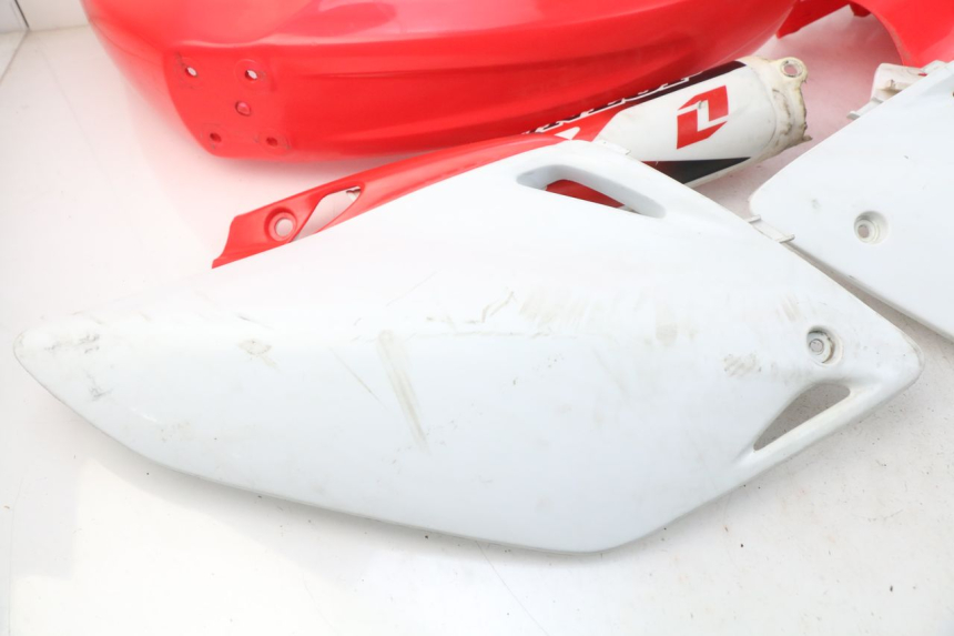 photo de CARROSSERIE CARENAGE COMPLET HONDA CRF CR-F 450 (2005 - 2008)