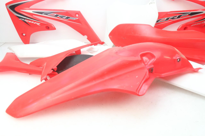 photo de CARROSSERIE CARENAGE COMPLET HONDA CRF 250 (2013 - 2016)