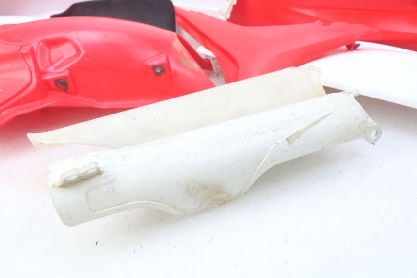photo de CARROSSERIE CARENAGE COMPLET HONDA CRF 250 (2013 - 2016)